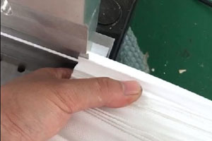 Como inserir pregas nos moldes de gás do soldador de costura do meio filtrante do filtro?